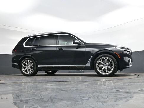 Used 2025 BMW X7 xDrive40i image 31