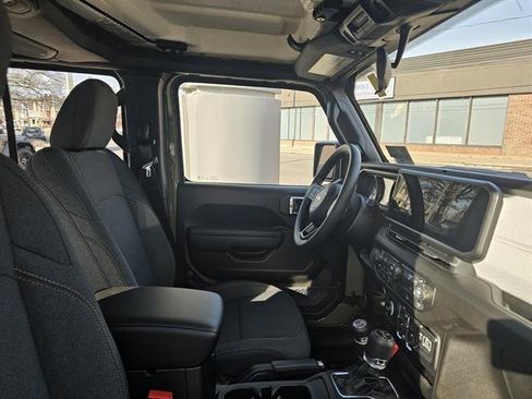 New 2026 Jeep Wrangler Unlimited Sport image 7