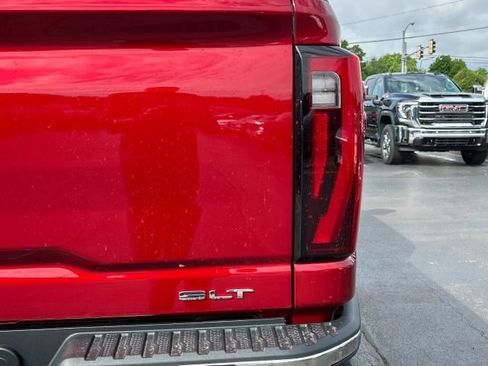 New 2026 GMC Sierra 2500 SLT w/ SLT Convenience Package AWD/4WD image 9