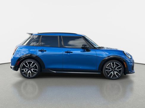 Used 2025 MINI Cooper S image 2