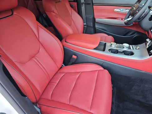 Used 2026 Genesis GV70 3.5T Sport Advanced image 18