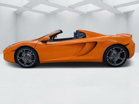 Used 2014 McLaren MP4-12C Spider RWD image 8