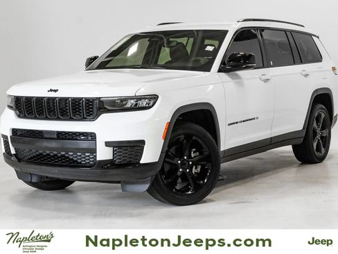Certified 2023 Jeep Grand Cherokee L Laredo AWD/4WD image 1