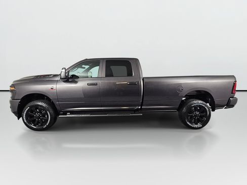 New 2026 RAM 2500 Tradesman AWD/4WD image 8