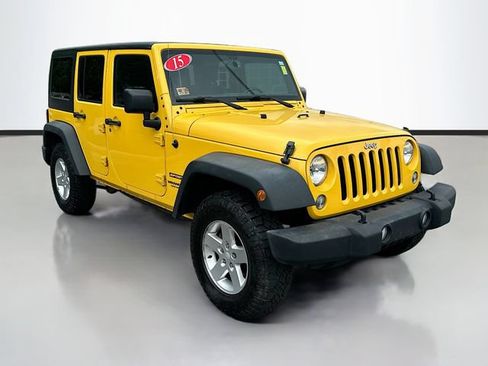 Used 2015 Jeep Wrangler Unlimited Sport w/ Quick Order Package 24S AWD/4WD image 3