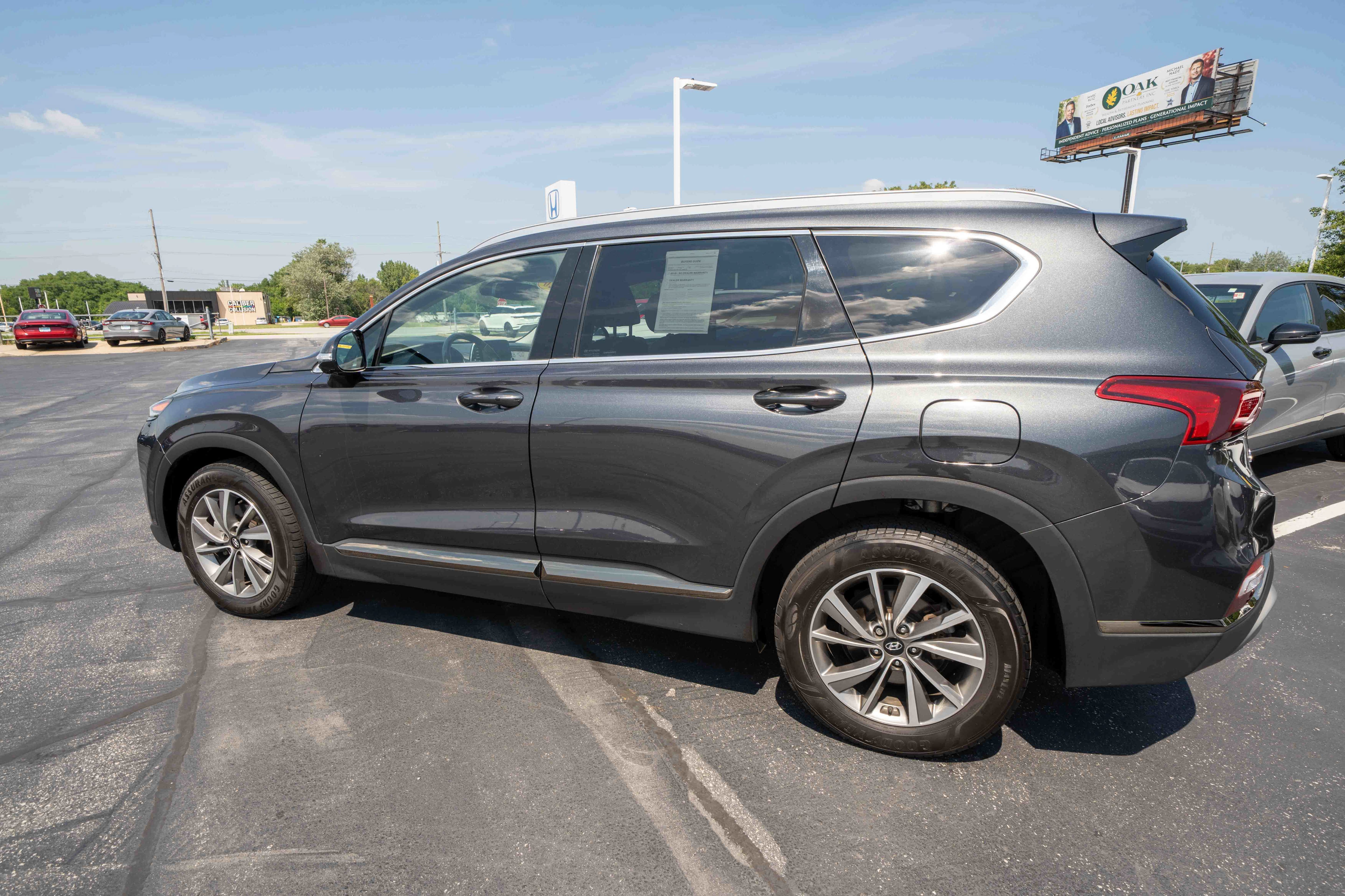 Used 2020 Hyundai Santa Fe Limited AWD/4WD image 4