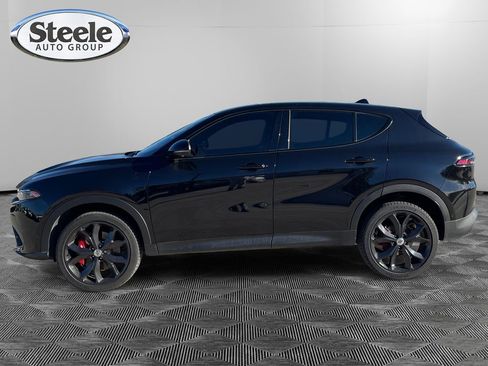 Used 2024 Dodge Hornet GT image 2