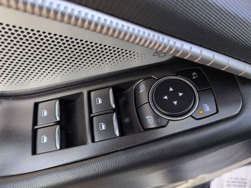 Used 2025 Ford Explorer ST image 17