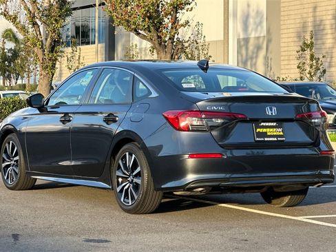 Certified 2024 Honda Civic EX image 6