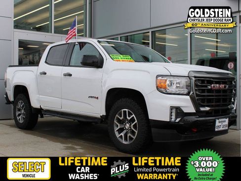 Used 2022 GMC Canyon AT4 w/ Trailering Package image 1
