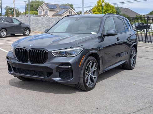 Used 2022 BMW X5 xDrive45e w/ M Sport Package AWD/4WD image 10