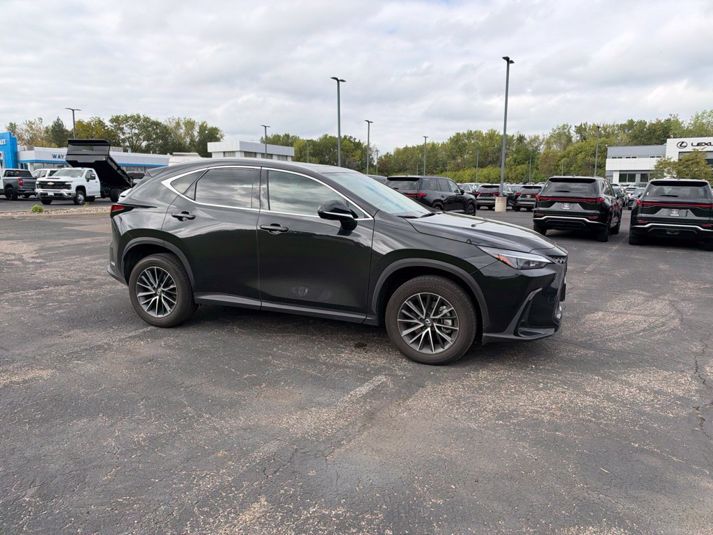 Used 2024 Lexus NX 350 AWD w/ Vision Package image 16
