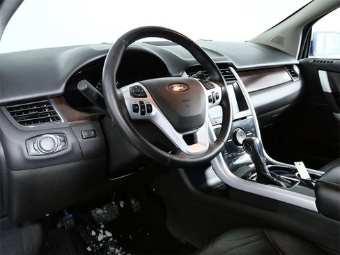 Used 2013 Ford Edge Limited image 17