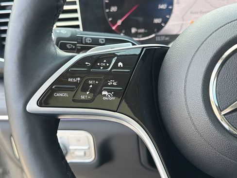 Certified 2026 Mercedes-Benz GLS 450 4MATIC image 25