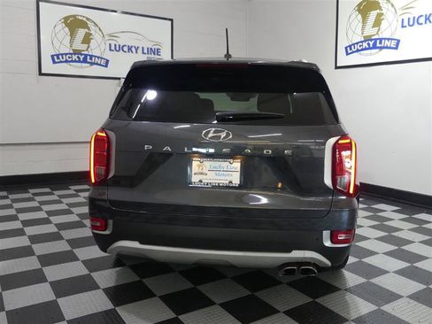 Used 2020 Hyundai Palisade SEL w/ Premium Package FWD image 8