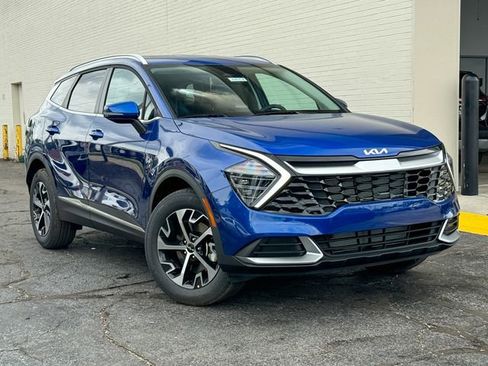 Certified 2025 Kia Sportage EX image 3