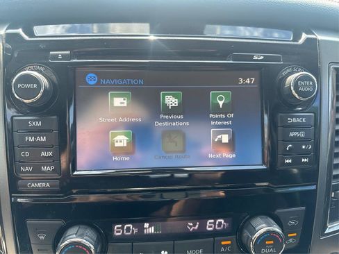 Used 2017 Nissan Titan Platinum Reserve RWD image 16