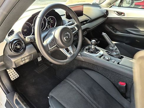 New 2026 MAZDA MX-5 Miata Club w/ Interior Package RWD image 16
