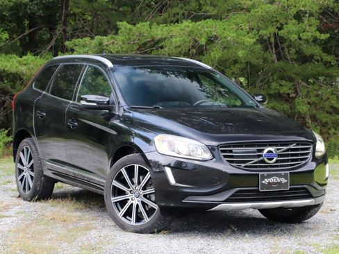 Used 2015 Volvo XC60 T6 Platinum AWD/4WD image 2