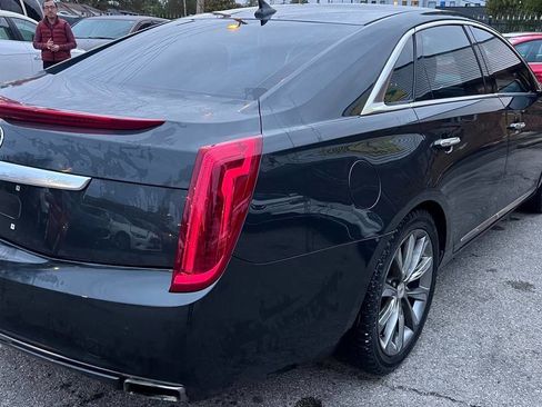 Used 2013 Cadillac XTS Luxury image 10