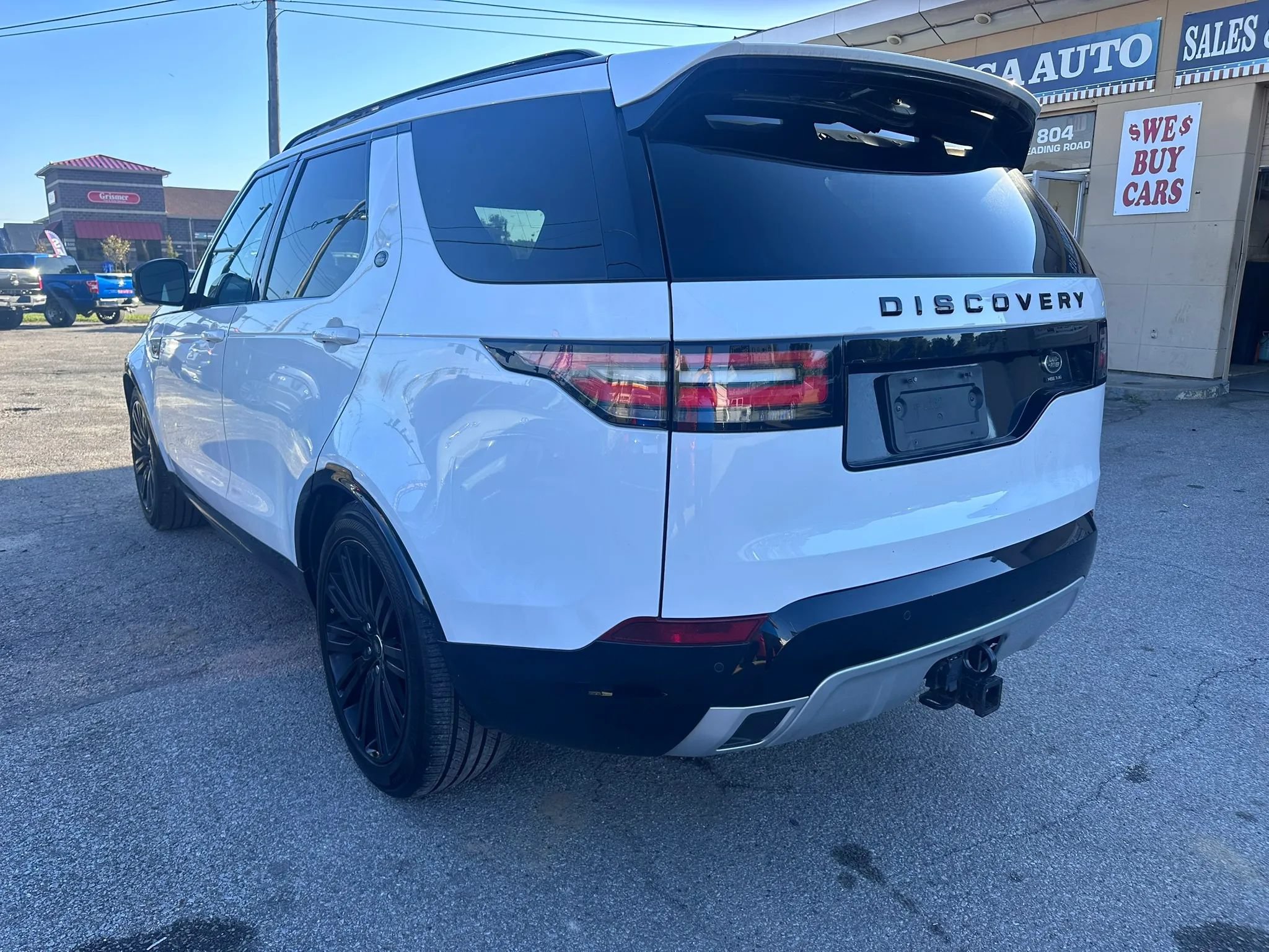 Used 2018 Land Rover Discovery HSE Luxury AWD/4WD image 5