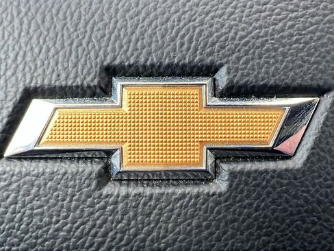 Used 2023 Chevrolet Traverse LT w/ LPO, Floor Liner Package AWD/4WD image 33