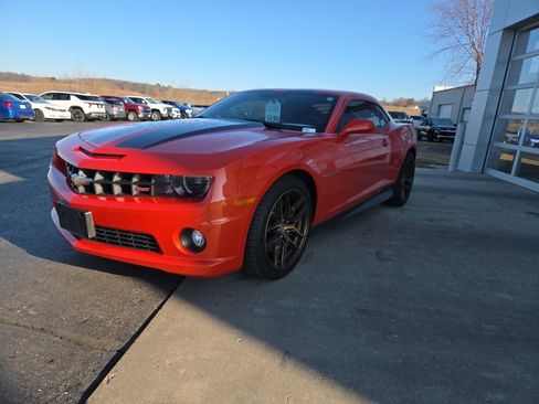 Used 2012 Chevrolet Camaro SS w/ LPO, Ground Effects Package image 4
