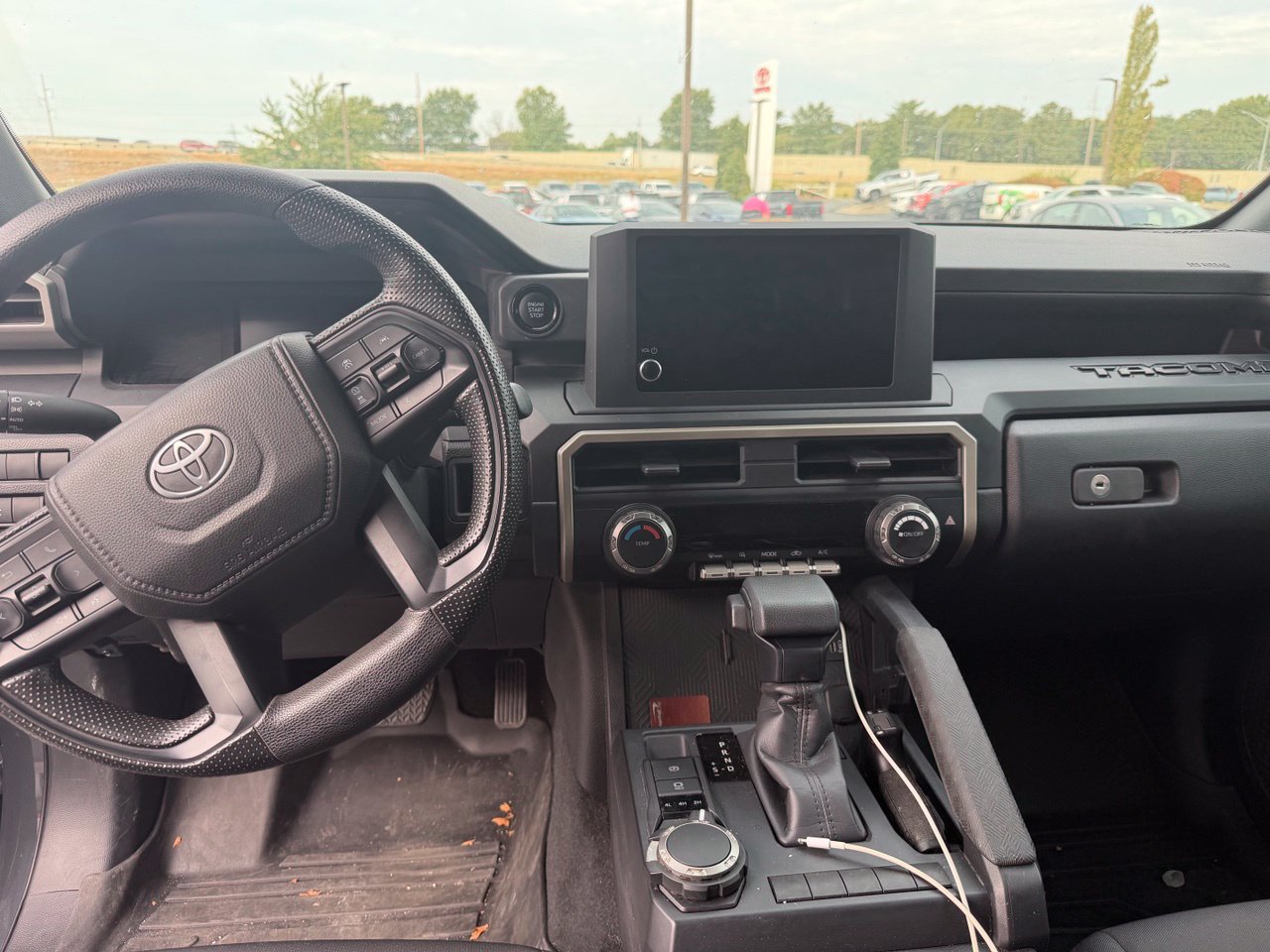 Used 2024 Toyota Tacoma SR AWD/4WD image 10