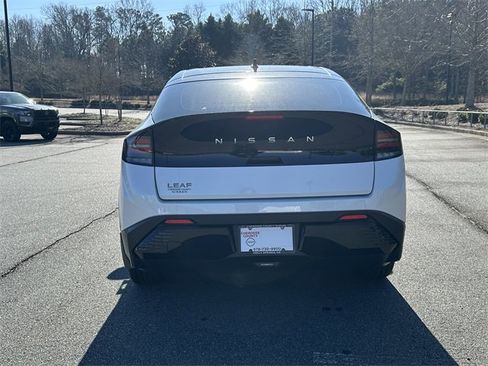 New 2026 Nissan Leaf SV+ image 5