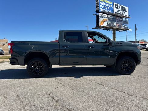 Used 2026 Chevrolet Silverado 1500 LT Trail Boss w/ LT Trail Boss Premium Package image 9