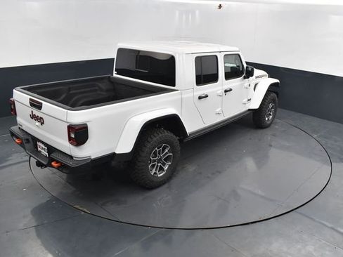 New 2025 Jeep Gladiator Mojave w/ Safety Group image 37