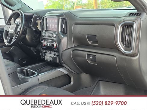 Used 2022 GMC Sierra 2500 AT4 w/ AT4 Premium Plus Package AWD/4WD image 32