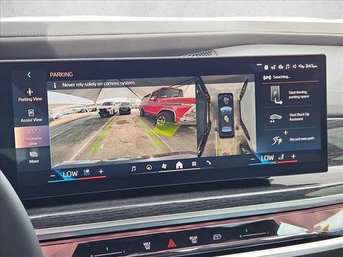 New 2026 BMW i7 eDrive50 w/ M Sport Package RWD image 14