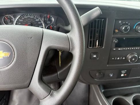 Used 2025 Chevrolet Express 2500 w/ Driver Convenience Package RWD image 30
