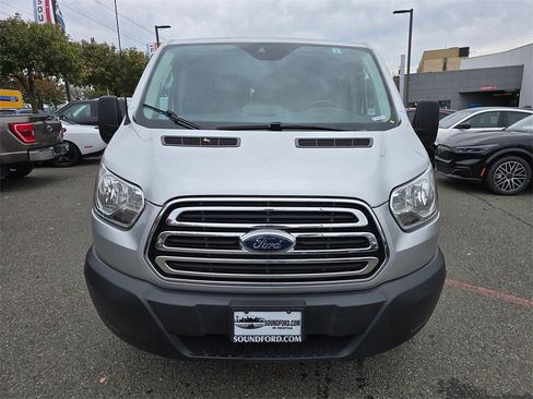 Used 2017 Ford Transit 350 XLT image 2