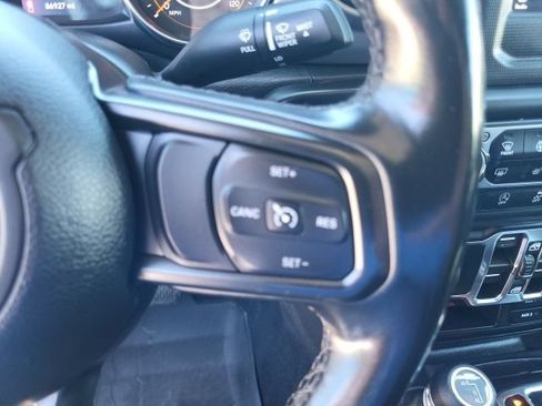 Used 2022 Jeep Gladiator Sport AWD/4WD image 41