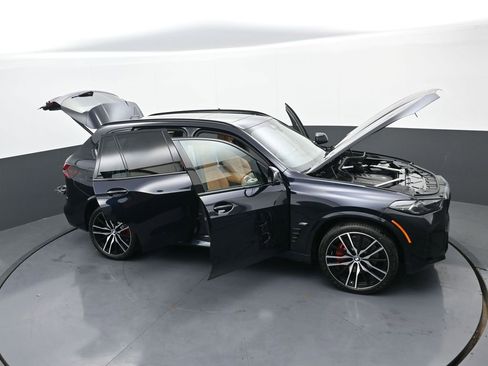 New 2026 BMW X5 xDrive40i w/ M Sport Package AWD/4WD image 37