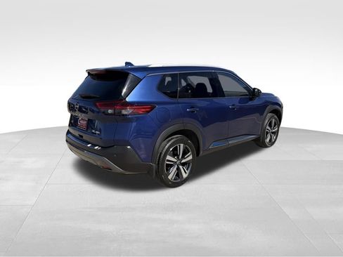 Used 2023 Nissan Rogue SL image 5