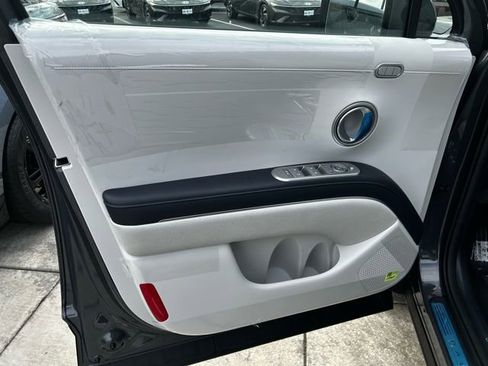 New 2026 Hyundai Palisade Calligraphy AWD/4WD image 13