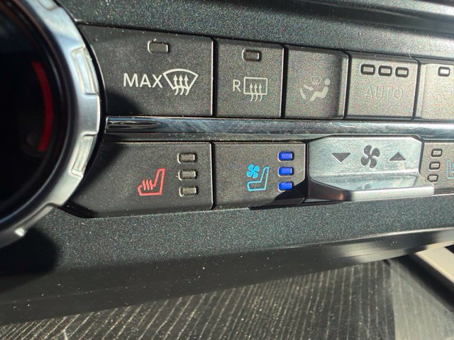 Used 2022 Ford F350 Platinum AWD/4WD image 28