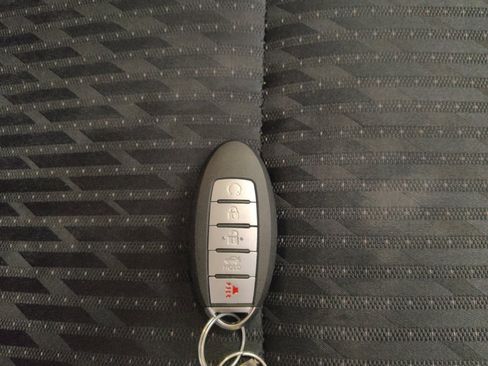 Used 2017 Nissan Altima 2.5 SV image 32