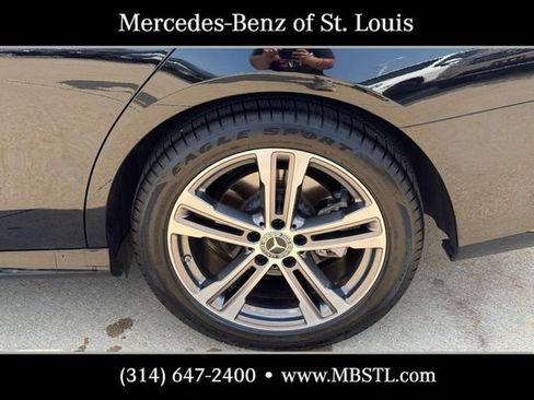 Used 2021 Mercedes-Benz E 350 4MATIC Sedan image 9