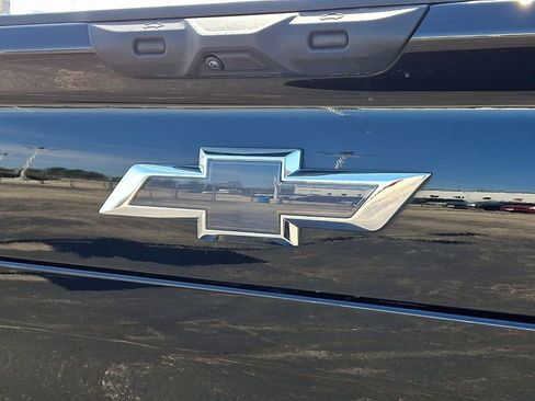 Certified 2024 Chevrolet Silverado EV RST image 34