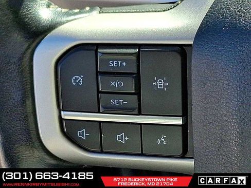 Used 2022 Ford Expedition XLT image 23