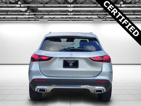 Certified 2025 Mercedes-Benz GLA 250 image 8