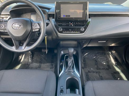 Used 2023 Toyota Corolla LE image 11