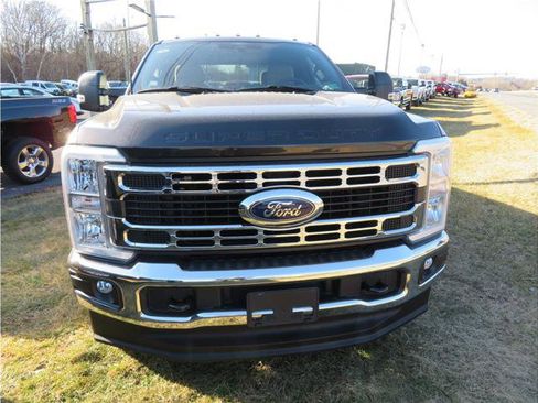Used 2024 Ford F250 XLT image 14