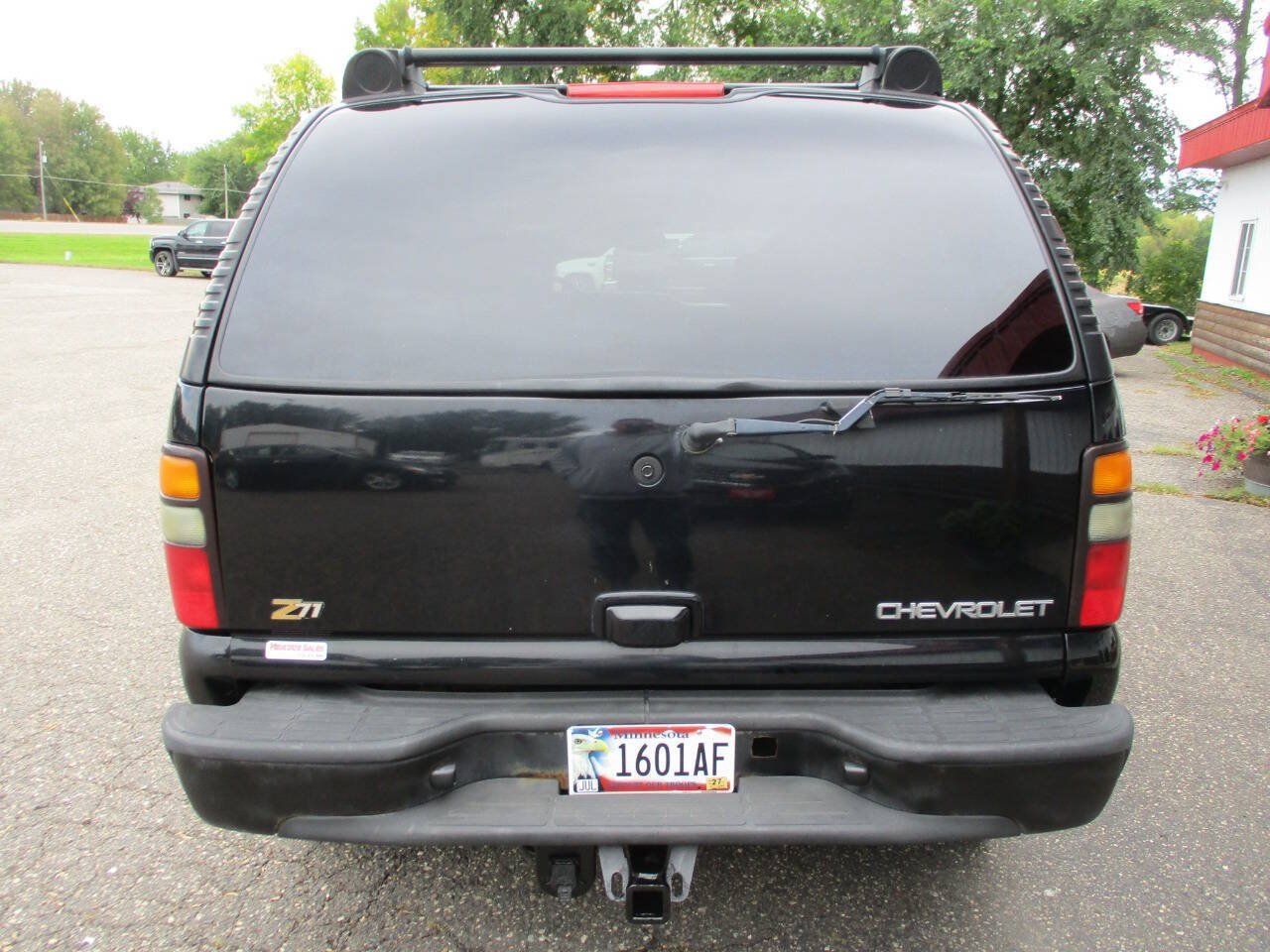 Used 2004 Chevrolet Tahoe Z71 w/ Z71 Preferred Equipment Group AWD/4WD image 7