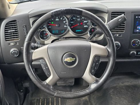 Used 2013 Chevrolet Silverado 2500 LT w/ Interior Plus Package AWD/4WD image 6