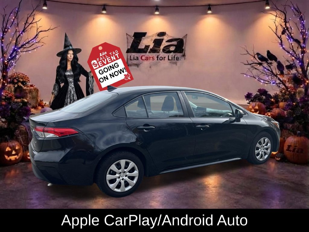 Used 2025 Toyota Corolla LE FWD image 11